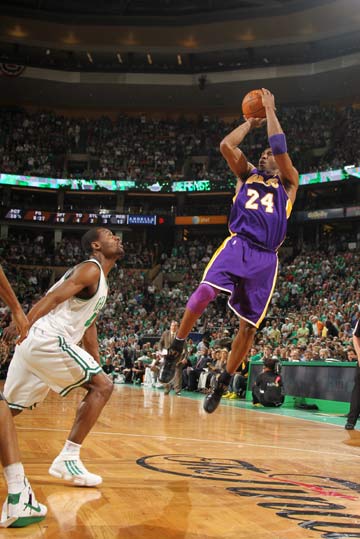 而湖人的阵 而湖人的阵